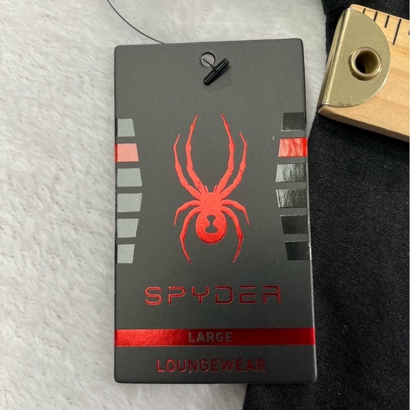 NWT Spyder Large Men's Spandex Soft Stretchy Athletic Black Short Sleeve T Shirt - Picture 3 of 10